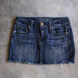 American Eagle Low Rise Denim Mini Skirt Size 8